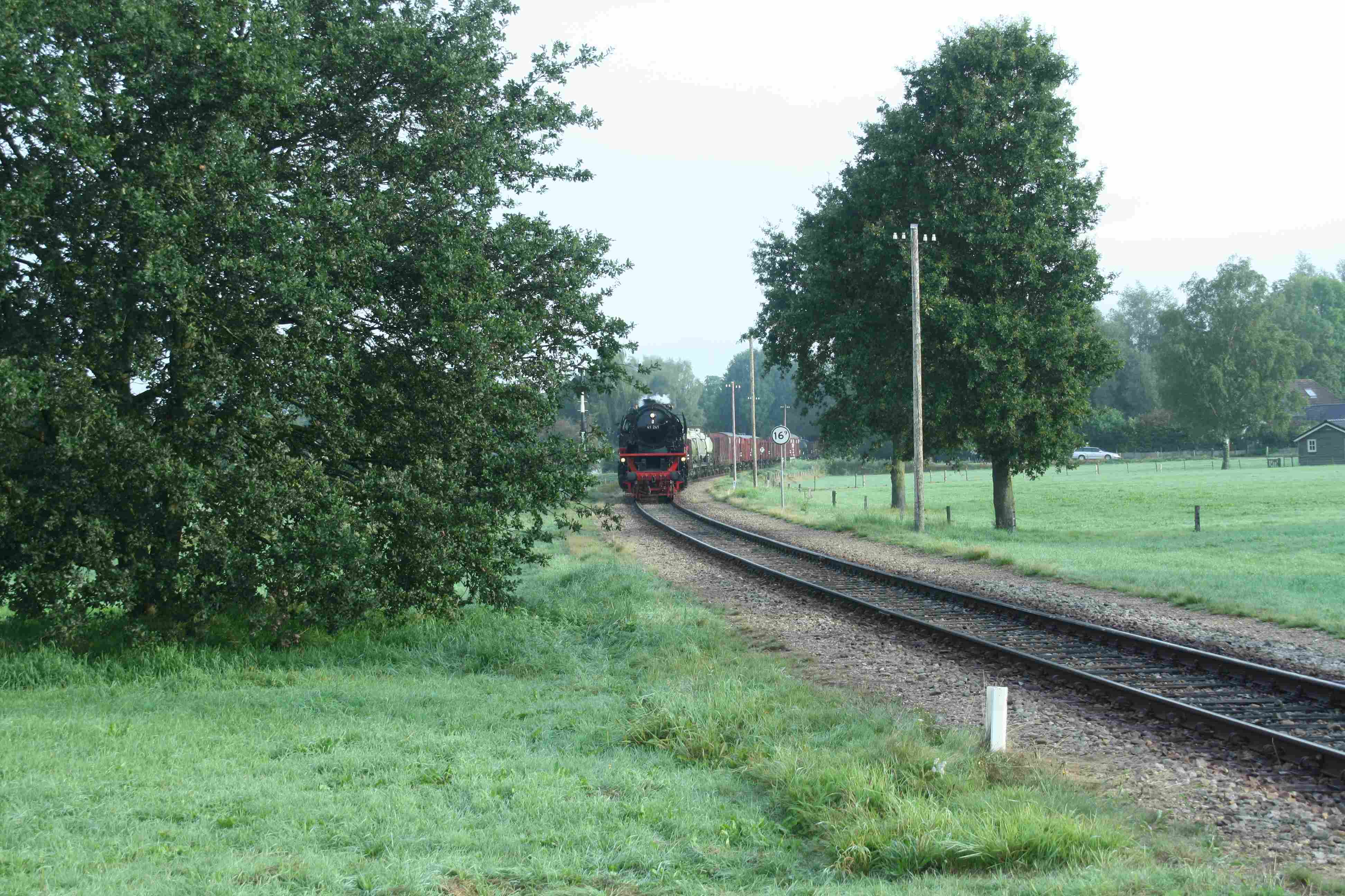 230903 064 Beekbergen Nhe Dampflok VSM ex DB 41 241 mit Zug 761 von Apeldoorn nach Eerbeek komp